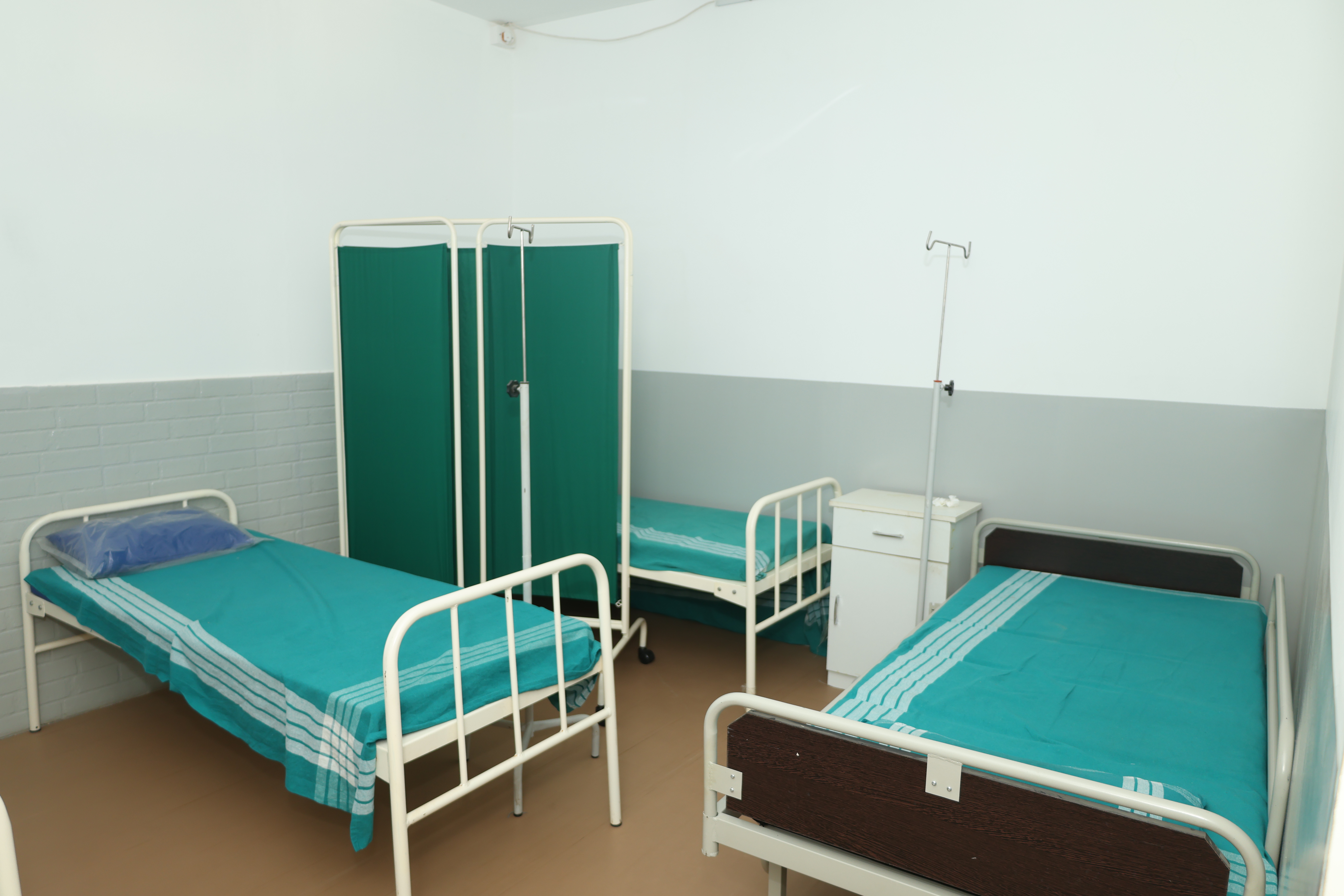 A second procedure room, always ready